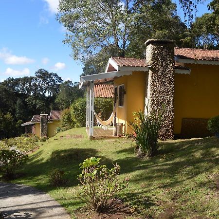 Pousada Wicca Vale Sao Bento do Sapucai Bagian luar foto
