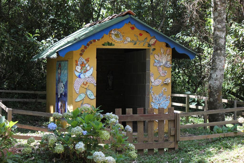 Pousada Wicca Vale Sao Bento do Sapucai Bagian luar foto